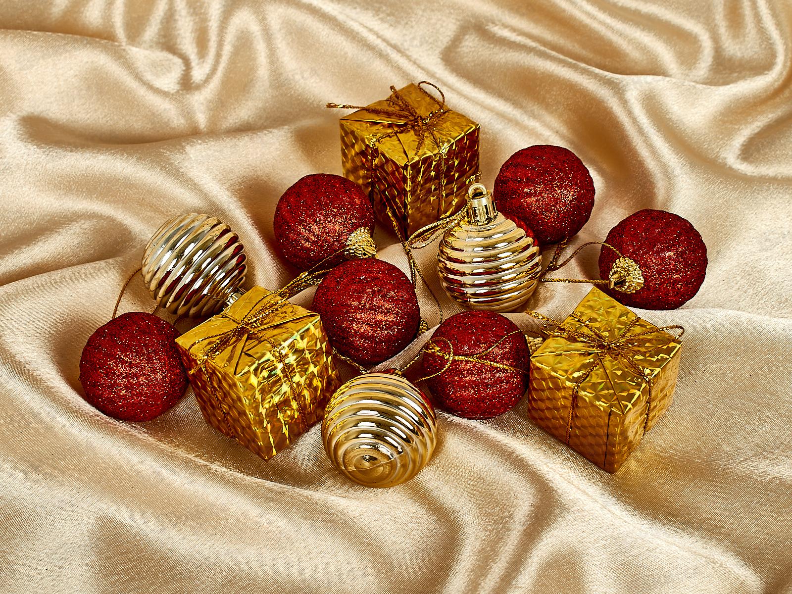 Елочная игрушка Новогодняя варежка 5*10см зеленый 916-0774